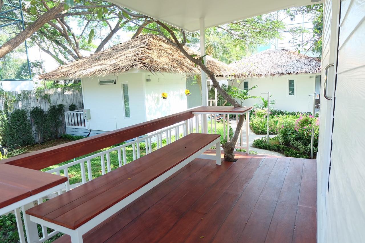 Aquna Huahin Resort Exterior photo